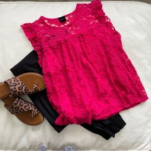 W5 gently worn magenta lace top; size medium